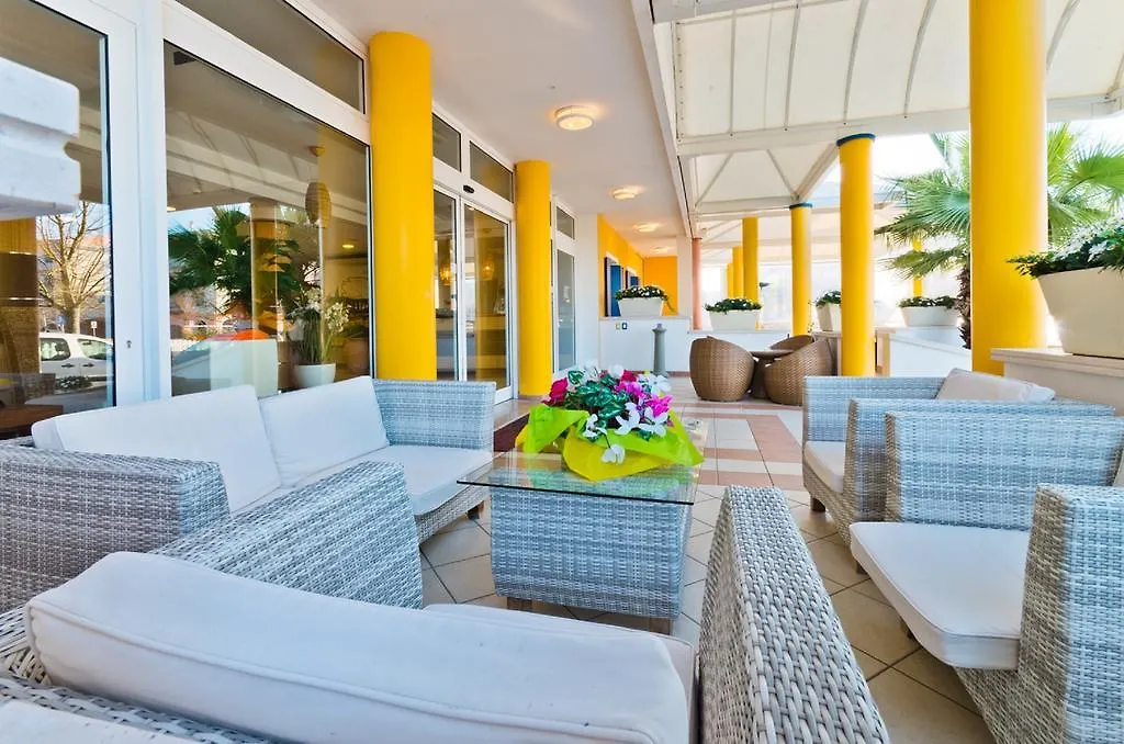 Villaggio Hemingway - Family Aparthotel Italy