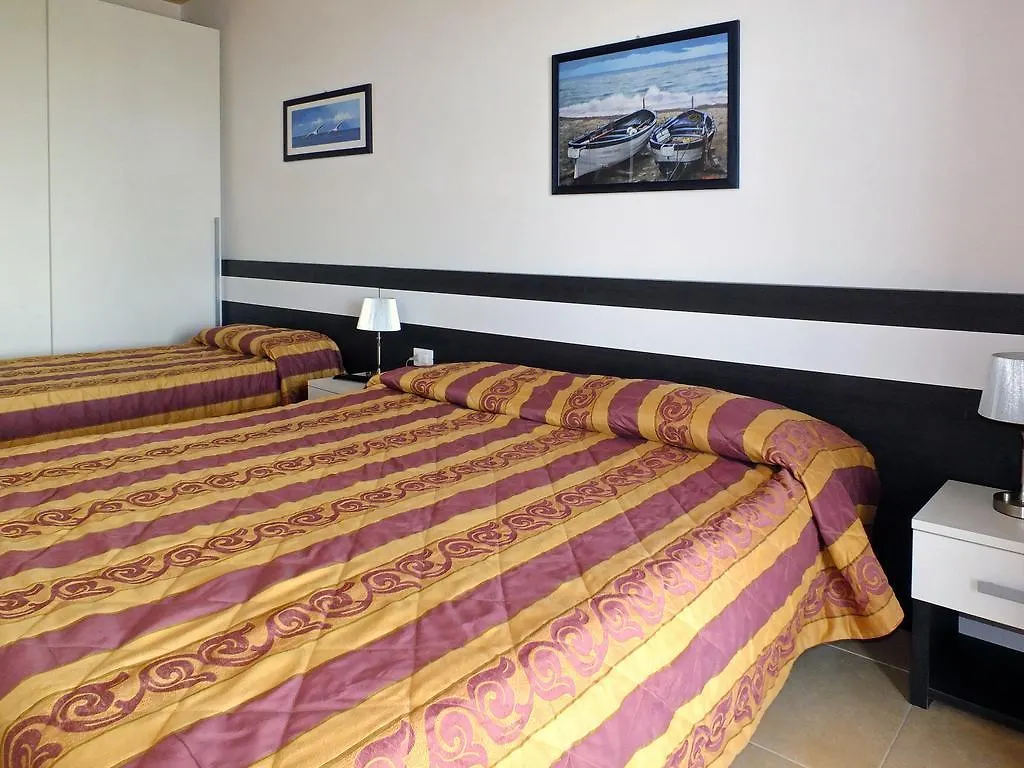 Villaggio Hemingway - Family Aparthotel  Caorle