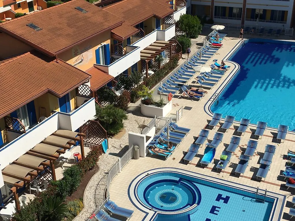 Villaggio Hemingway - Family Aparthotel 3*, Caorle