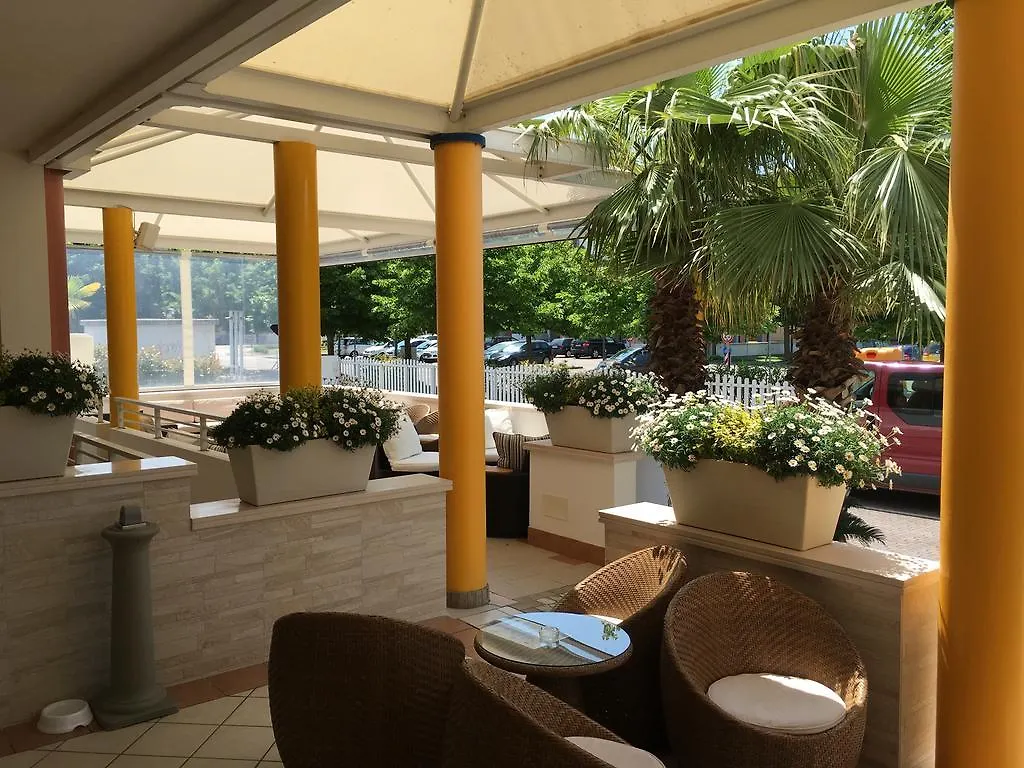 Villaggio Hemingway - Family Aparthotel 3*, Caorle Italy