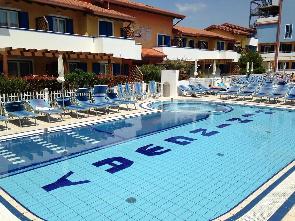 Villaggio Hemingway - Family Aparthotel Caorle